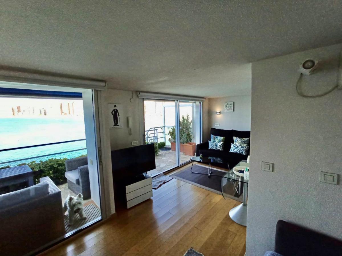 Estudio primera linea con acceso privado al mar Benidorm Exterior foto