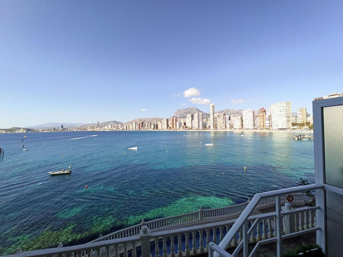 Estudio primera linea con acceso privado al mar Benidorm Exterior foto